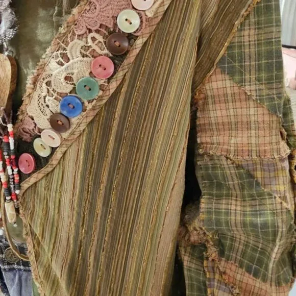 Butterfly Button Top by A Rare Bird - Picture 10 of 13